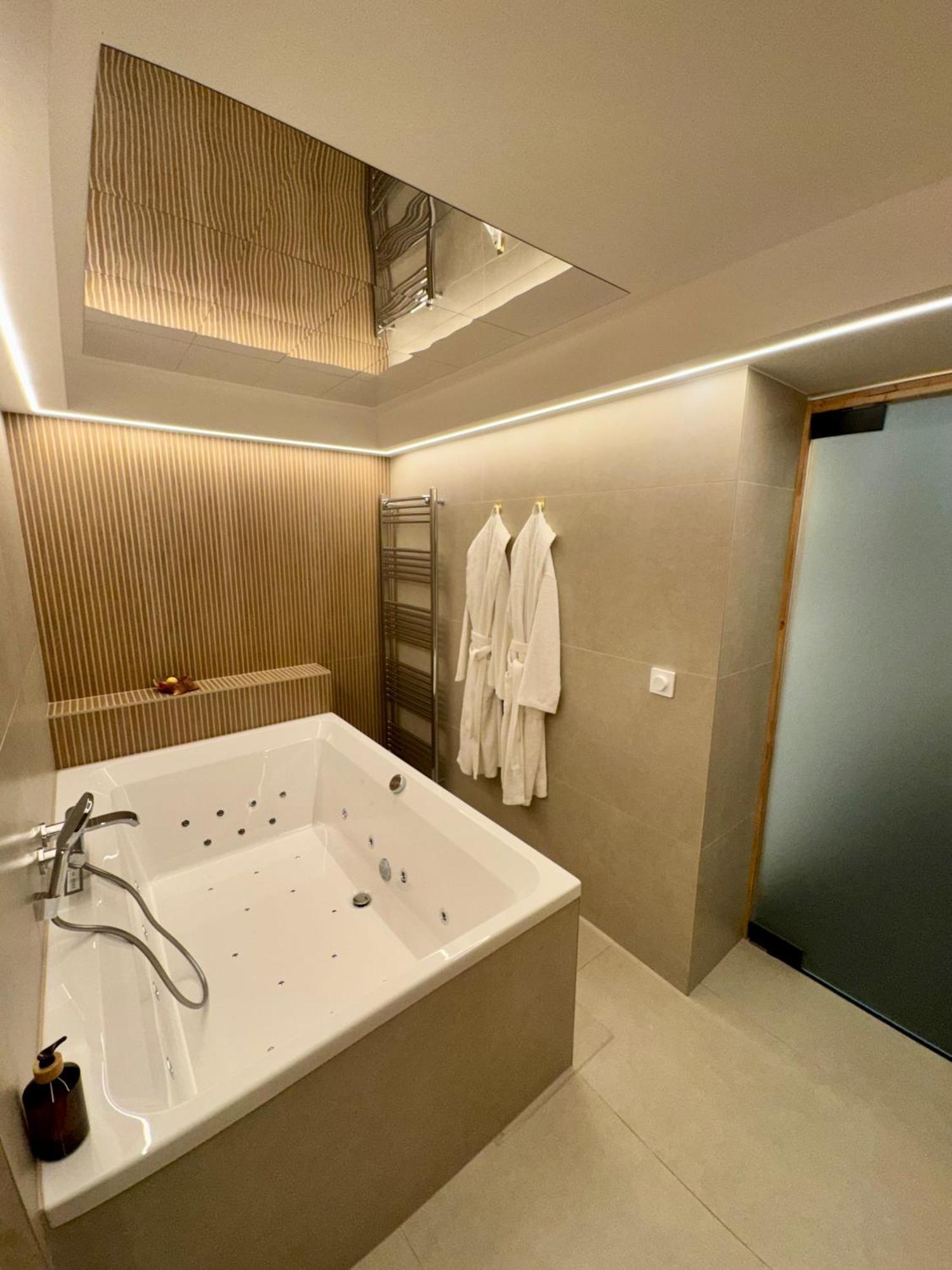 Hotel De Maitre De Vaughan Brussels Ngoại thất bức ảnh